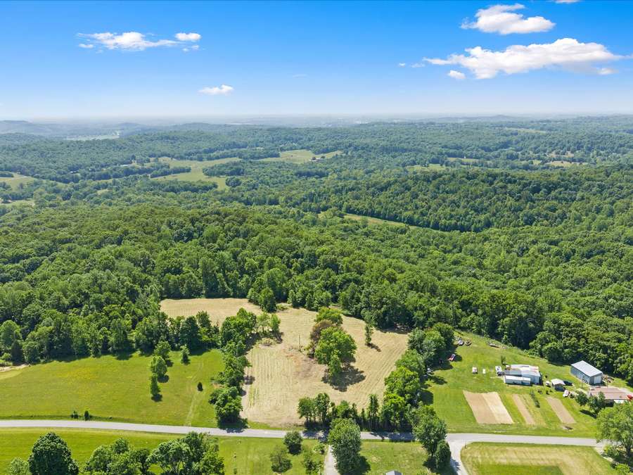 485 HALLS CHAPEL RD., BOWLING GREEN | WARREN COUNTY KY 32 - AVAILABLE