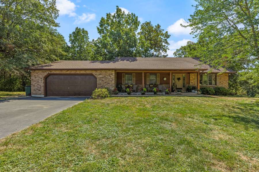 201 LEMBECK LAKE RD., DE SOTO | JEFFERSON COUNTY MO 5.66 - SALE PENDING