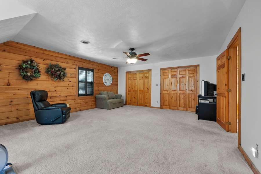 Greenbriar_Road_186c60.jpg