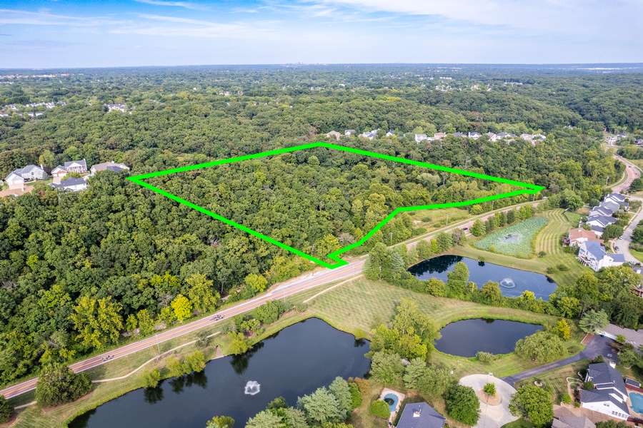 1110 KIEFER CREEK RD., BALLWIN | ST. LOUIS COUNTY MO 10.68 - AVAILABLE