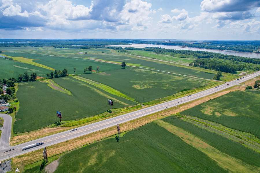 0000 HIGHWAY 146, MCCLURE | ALEXANDER COUNTY IL 353 (4 TRACTS) ... AUCTION - AVAILABLE