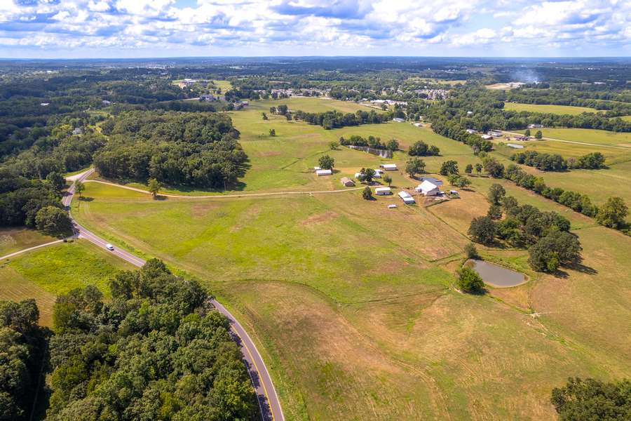 949 STATE HIGHWAY C, JACKSON | CAPE GIRARDEAU COUNTY MO 111 ... AUCTION - AVAILABLE
